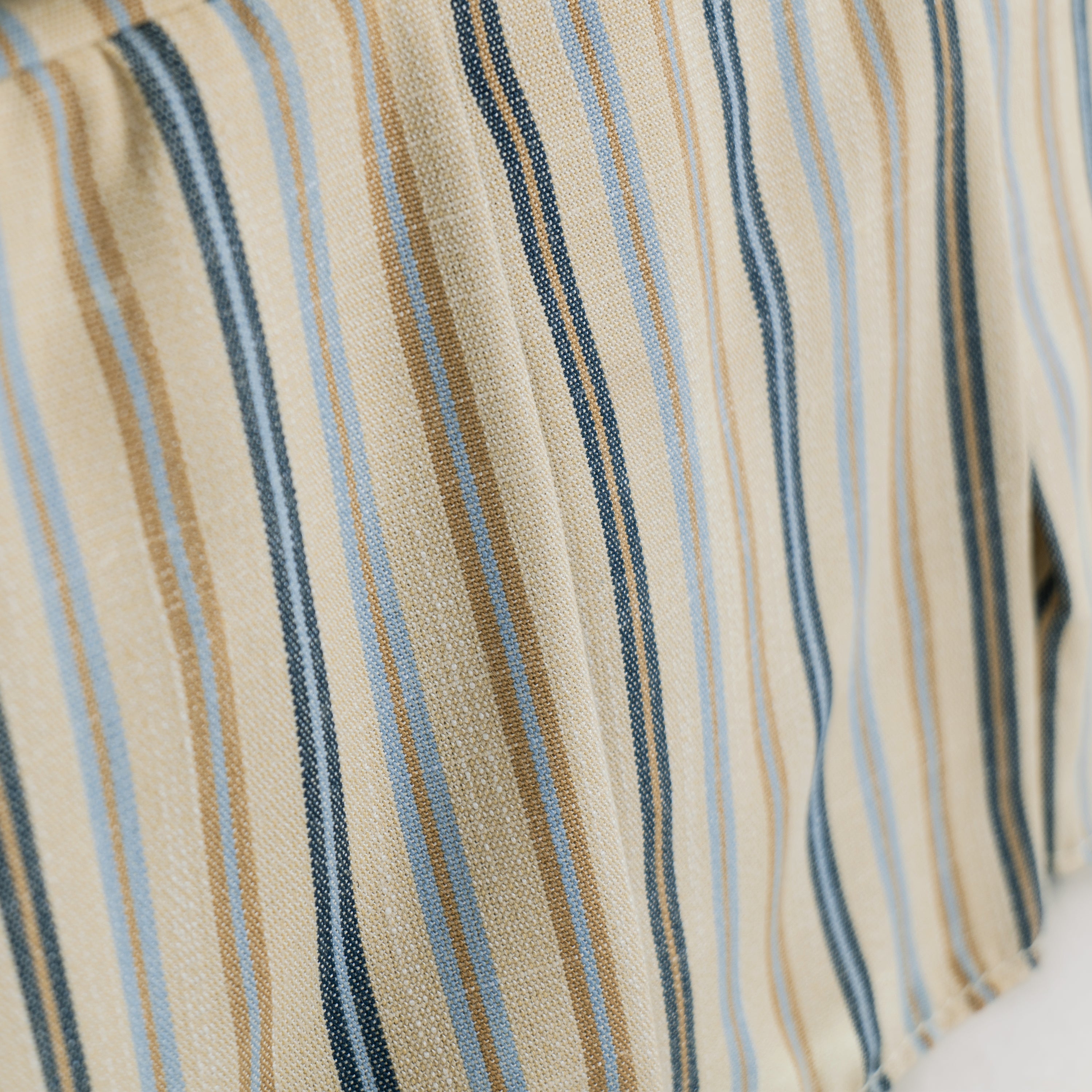 #Colour_Blue Striped