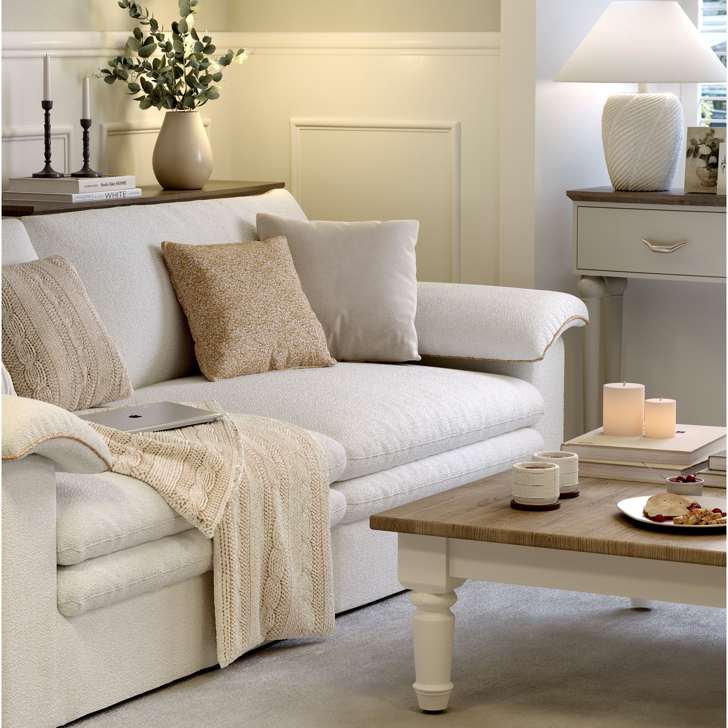 Stylish Lambswool Sofa with Detachable Design