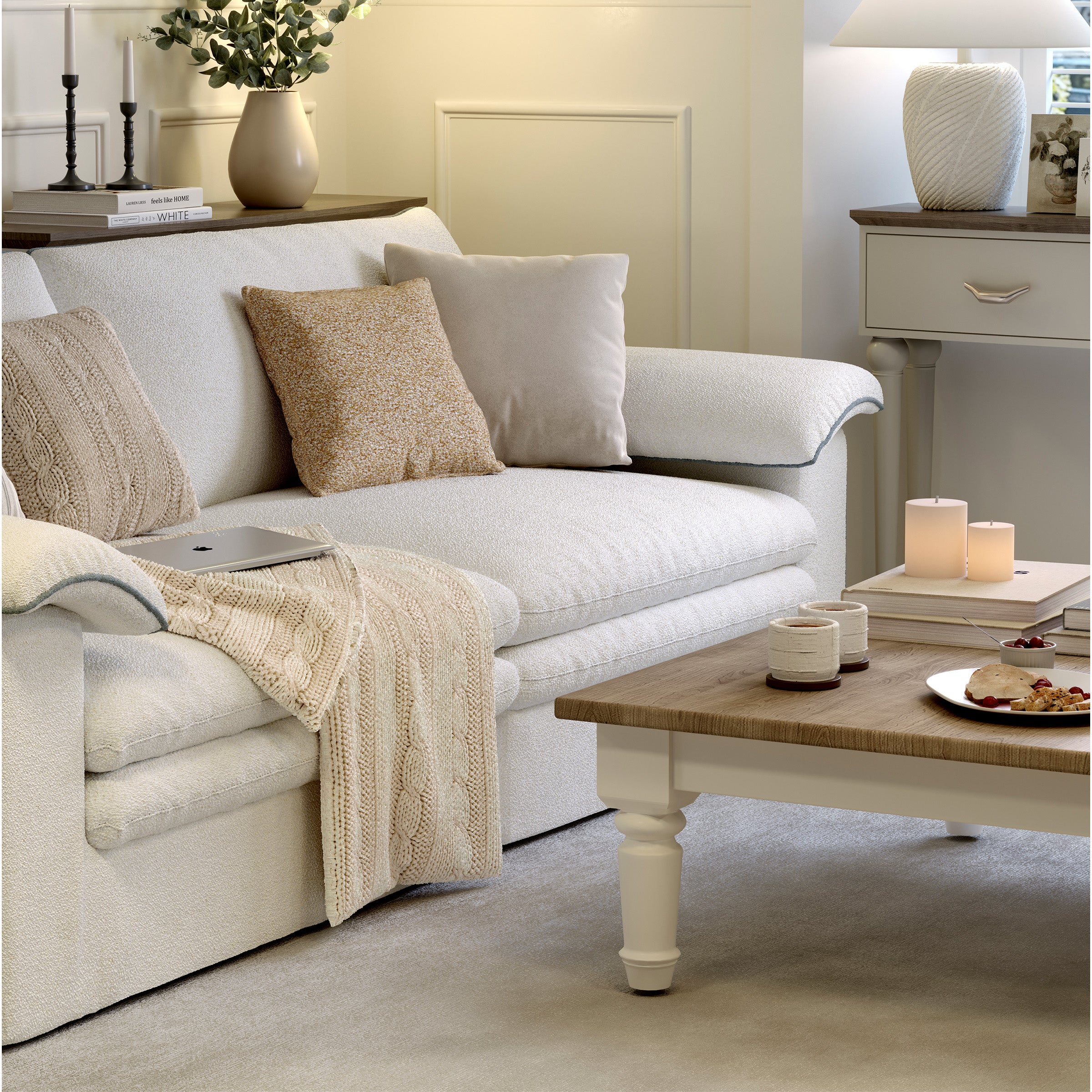 Stylish Lambswool Sofa with Detachable Design