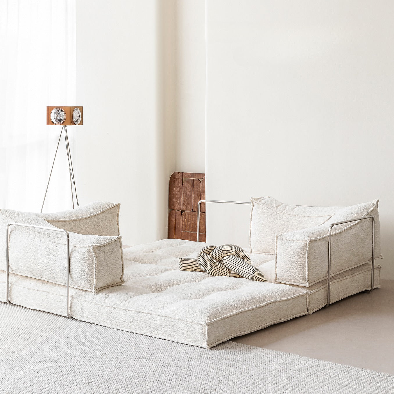 #Colour_Cloudy White